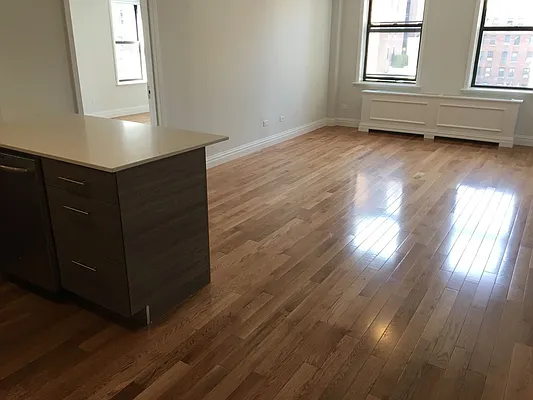 Rented by Stonehenge NYC LLC | media 2