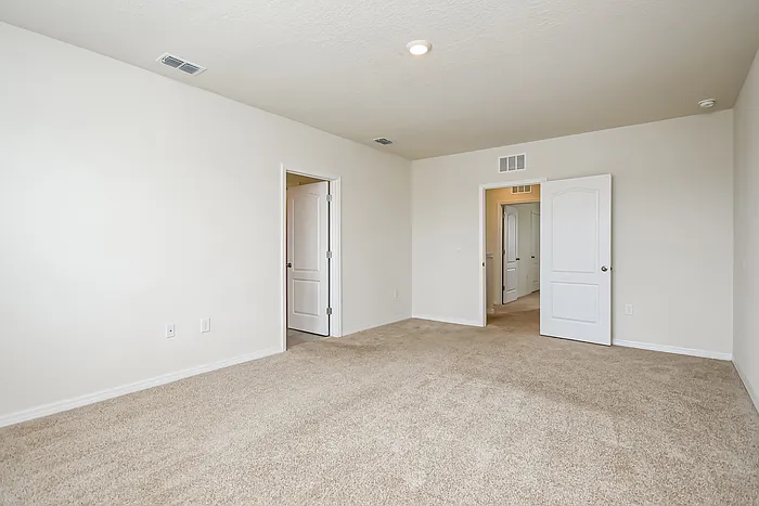 668 Squires Grove Dr — Photo 11