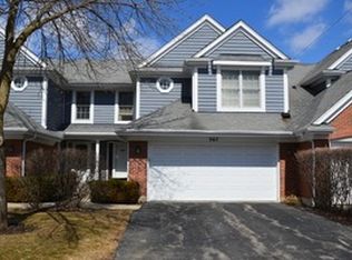 367 Prairie Meadow Ln, Vernon Hills, IL
