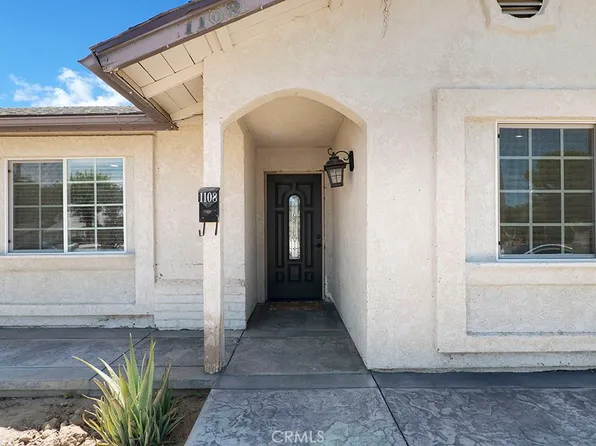 1108 E Lancaster Blvd, Lancaster, CA 93535