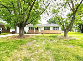 110 May Dr, Salisbury, MD 21804