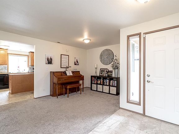 2nd image of 6016 Fenway Dr