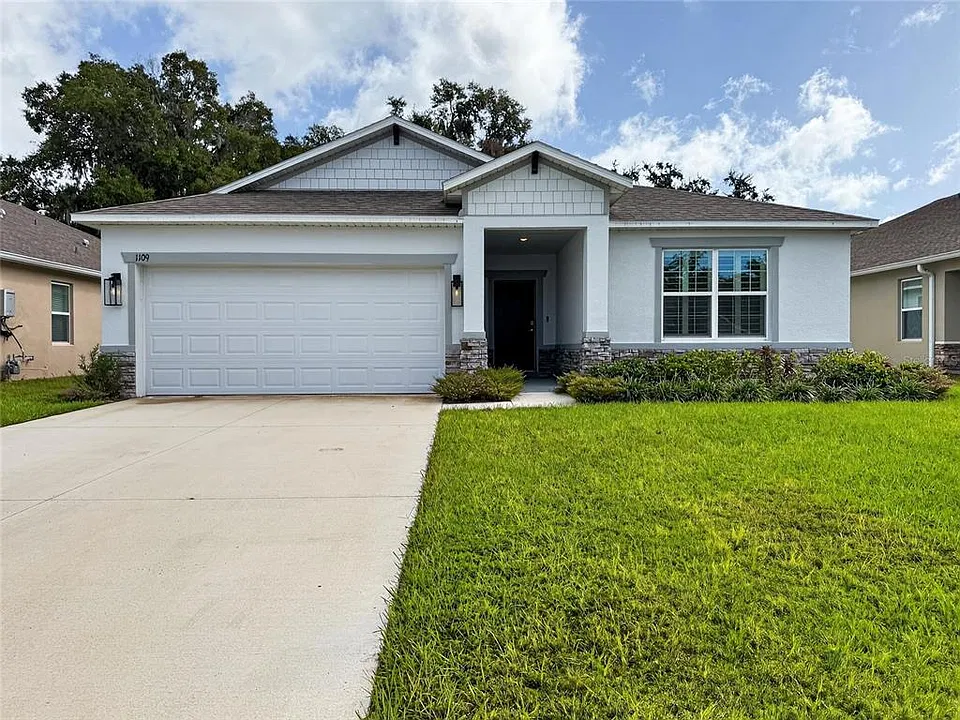 1109 Bradford Ridge Dr