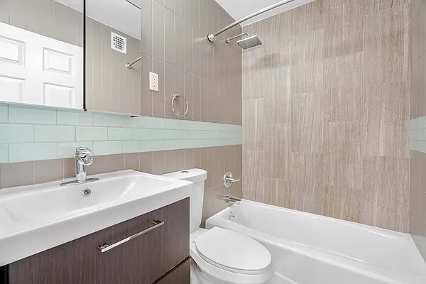 Rented by Empire State Administrative Service LP | media 5