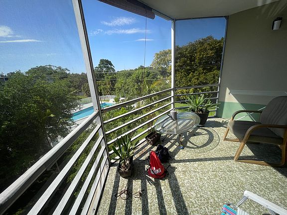5th image of 1501 NE 191st St APT 415