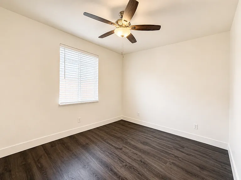 1744 Allerton Way — Photo 12