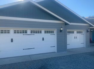 80 Rolling Rock Rd, Chelan, WA 98816