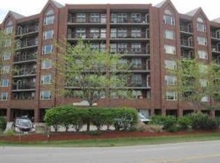 155 George Washington Blvd APT 208, Hull, MA 02045