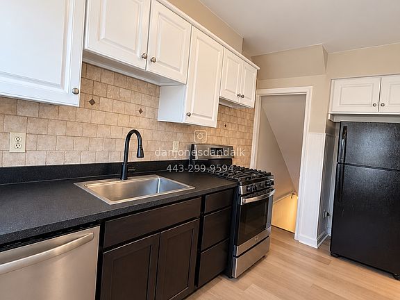 5th image of 2103 Redthorn Rd