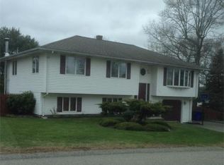 607 Wood St, Fall River, MA 02721