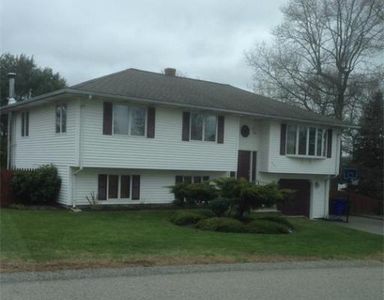 607 Wood St, Fall River, MA, 02721
