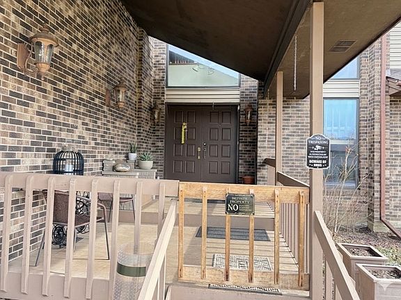 2nd image of 3261 N Silver Ridge Dr
