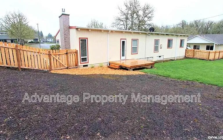 4010 SW Western Blvd — Photo 14