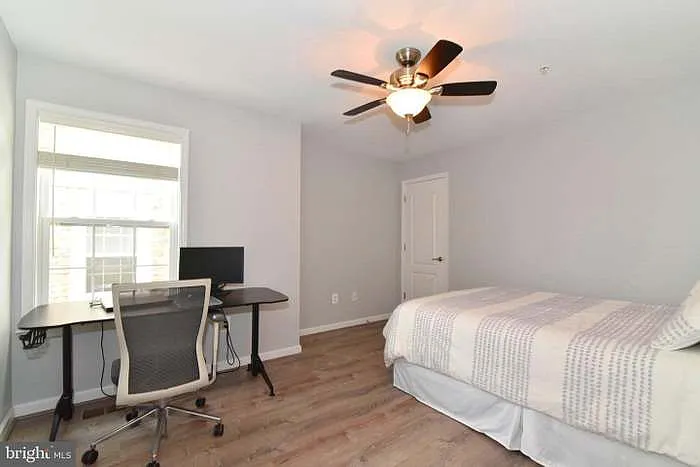 42594 Sunset Ridge Sq — Photo 24
