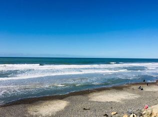 295 Chestnut Ave APT 2, Carlsbad, CA 92008
