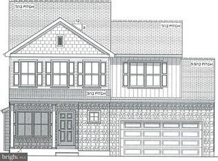 407 Hensley St, Lititz, PA 17543