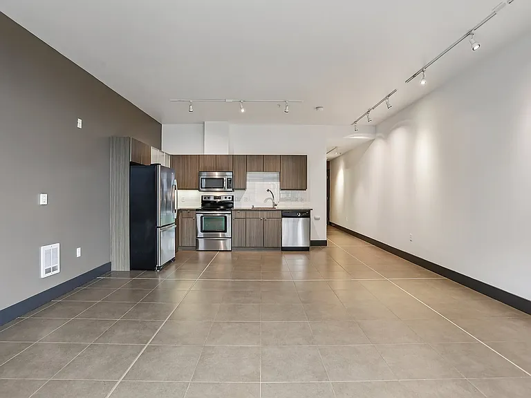 Lawrence Lofts — Photo 15