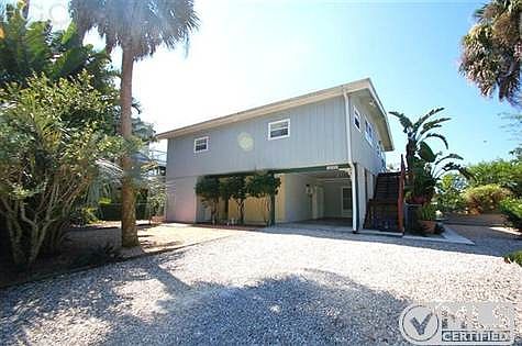 2nd image of 16145 Aura Ln