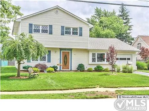 71 Cresci Blvd photo 1