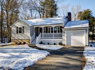 27 Dustin Rd, Reading, MA 01867