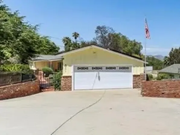 9071 Paradise Park Dr #1, Lakeside, CA 92040