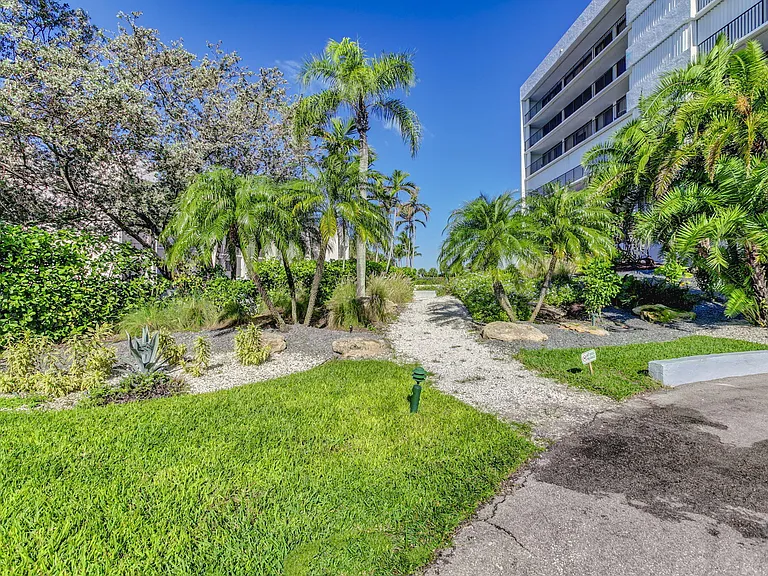 1300 S Highway A1a Hwy #119 — Photo 73