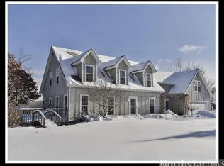 813 Dakota Rdg, Hudson, WI 54016