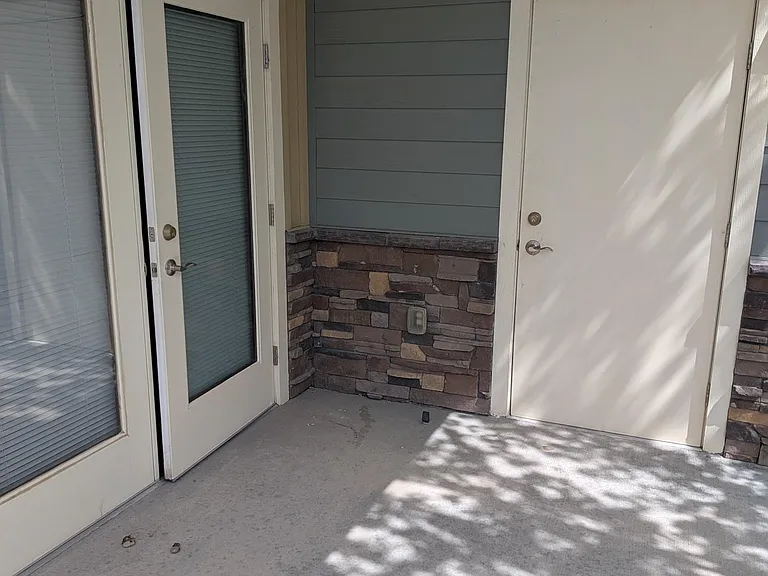 Bandon River Apartments — Photo 14