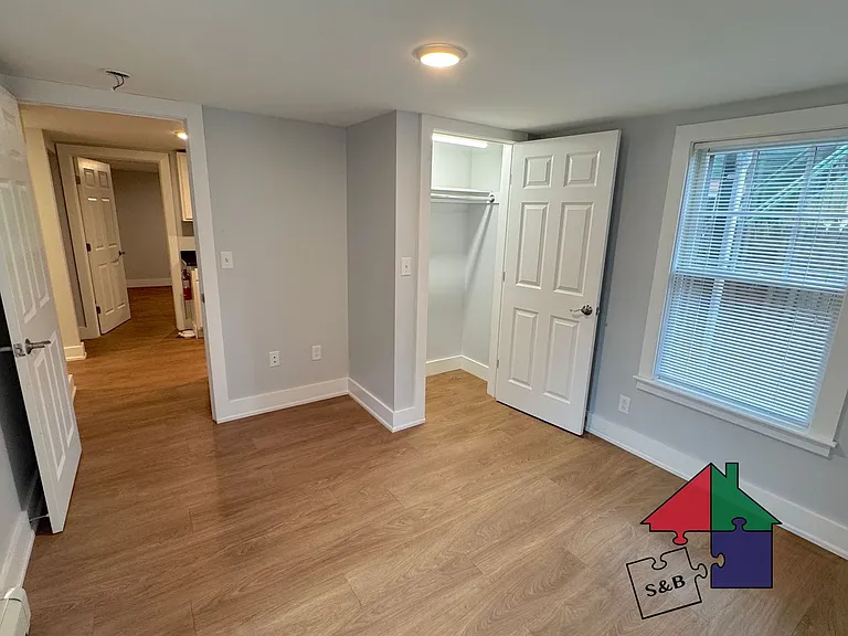 166 N Winooski Ave — Photo 22