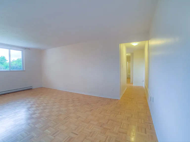 211 Reedaire Ct #215 — Photo 6