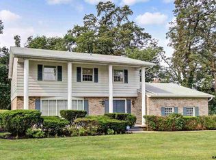 2925 Broxton Ln, York, PA