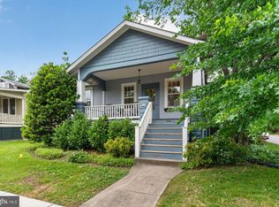 526 N Ivy St, Arlington, VA 22201