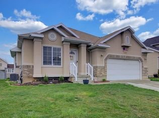 5537 S 4100 W, Roy, UT 84067