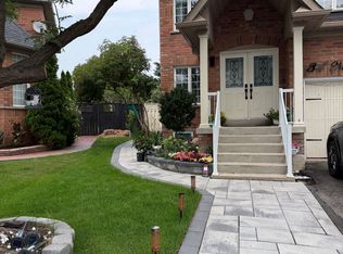 34 Nostalgia Ct #BASEMENT, Brampton, ON L6X5C6
