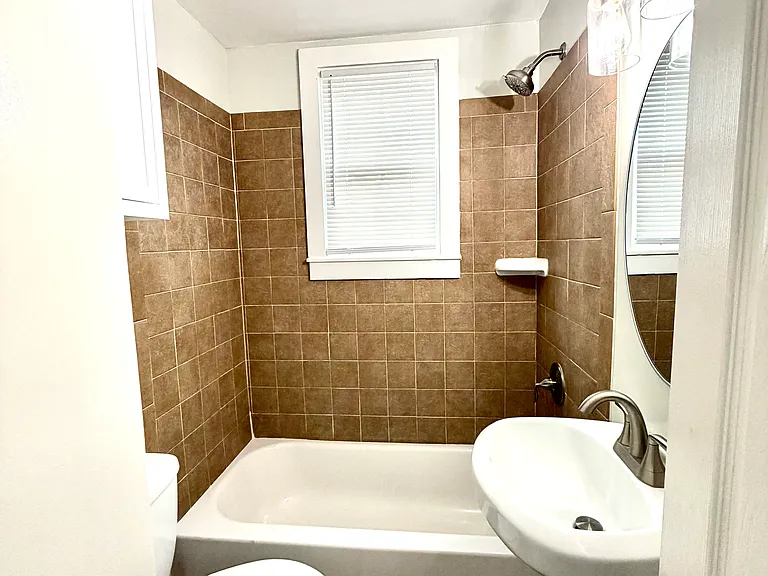 Main Level - Hall Bath