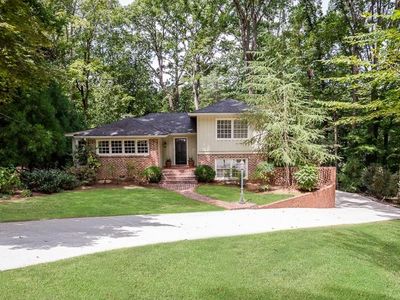 2900 Castlewood Dr NW, Atlanta, GA, 30327