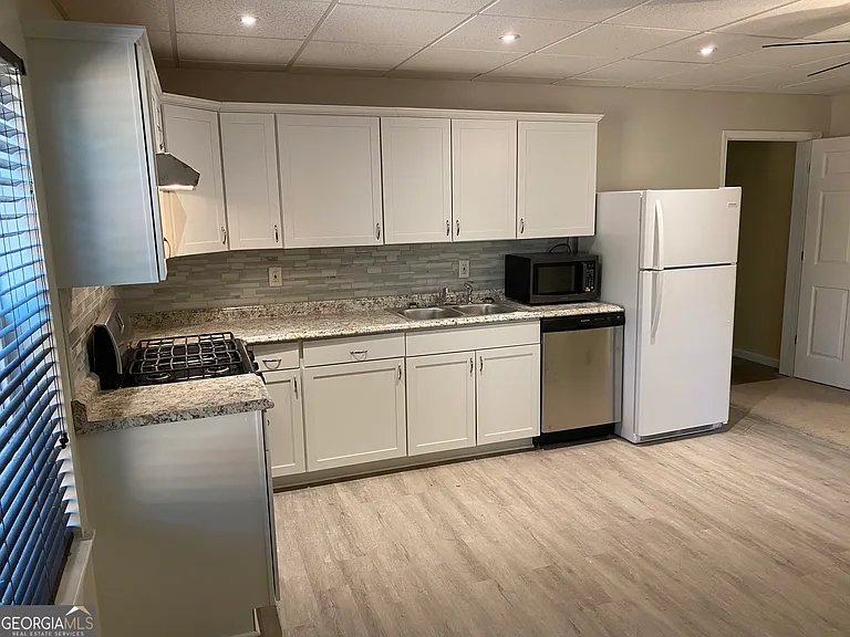 4825 Shiloh Creek Ct — Photo 32