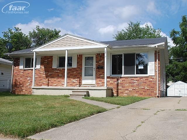 1st image of 3817 Sunridge Dr