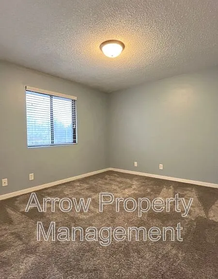 3405 Holdrege St #307 — Photo 10