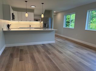 469 Amherst St APT 2R, Manchester, NH 03104