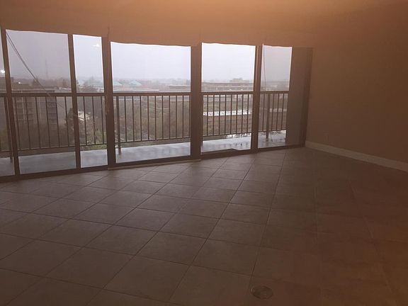 3rd image of 500 North St