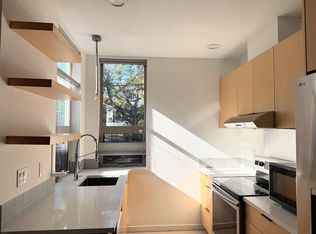 426 26th Ave S Unit B, Seattle, WA 98144
