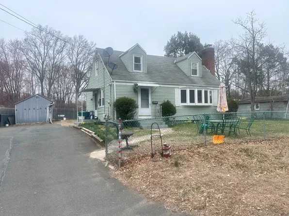 18 Walsh Street, Bloomfield, CT 06002