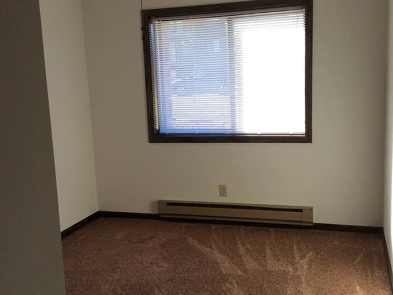 2045 Meadow Ln #1-12 — Photo 6