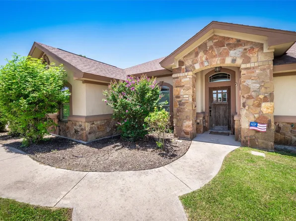 213 Sarahs Ln, Liberty Hill, TX 78642