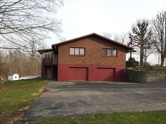 3rd image of 204 Hillview Dr Lot 11