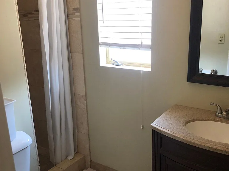 4707 N 75th Way — Photo 9