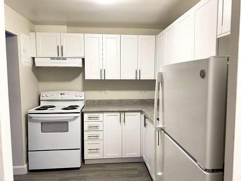 99 Cartier Rd — Photo 12