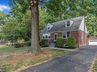 301 E Rively Ave, Aldan, PA 19018