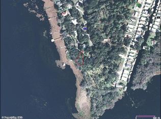 1687 Lake George Rd, Seville, FL 32190